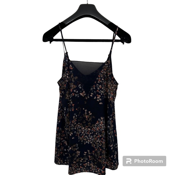 3/$45 - Plenty Monk & Lou Camisoles Size XS - Picture 5 of 12